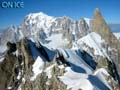 La cresta di Rochefort dalla vetta dell'Aiguille